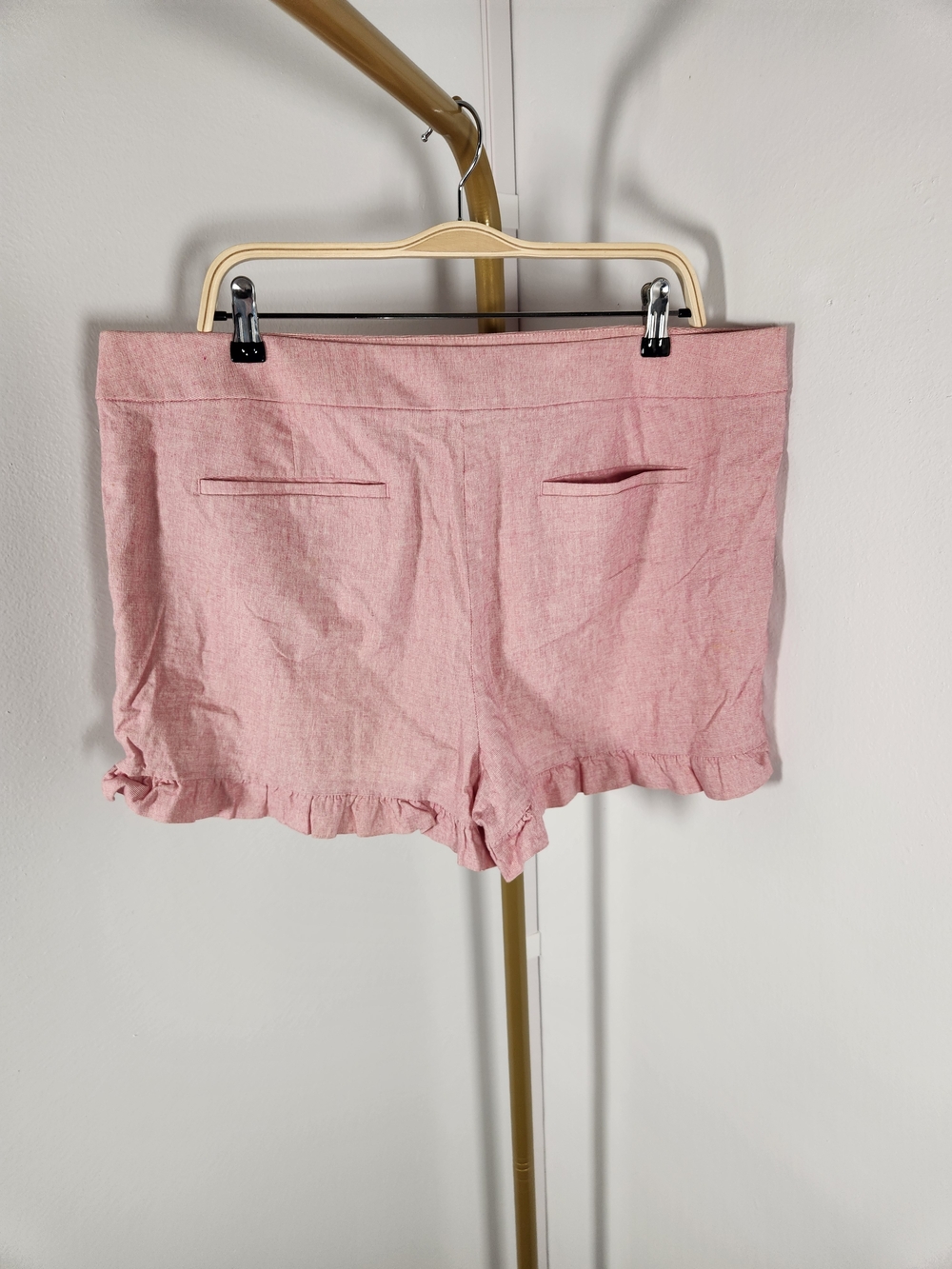 LOFT Pink High-Waist Ruffle-Hem Shorts - Picture 3 of 7